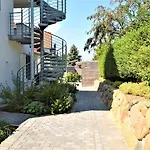 Reiherstieg Pier 10 Hohwacht